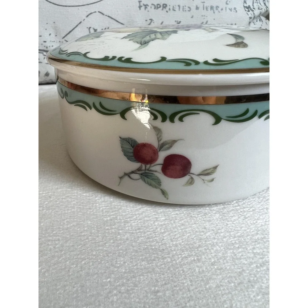 Vintage‎ Mikasa Fruit Bouquet Round Covered Candy Dish Porcelain Trinket Box